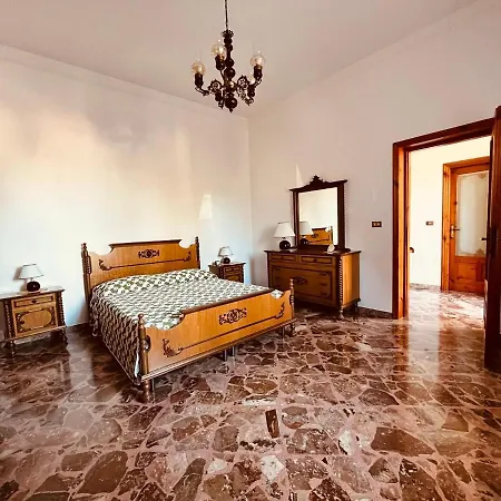 Konukevi La Giopalma 4*